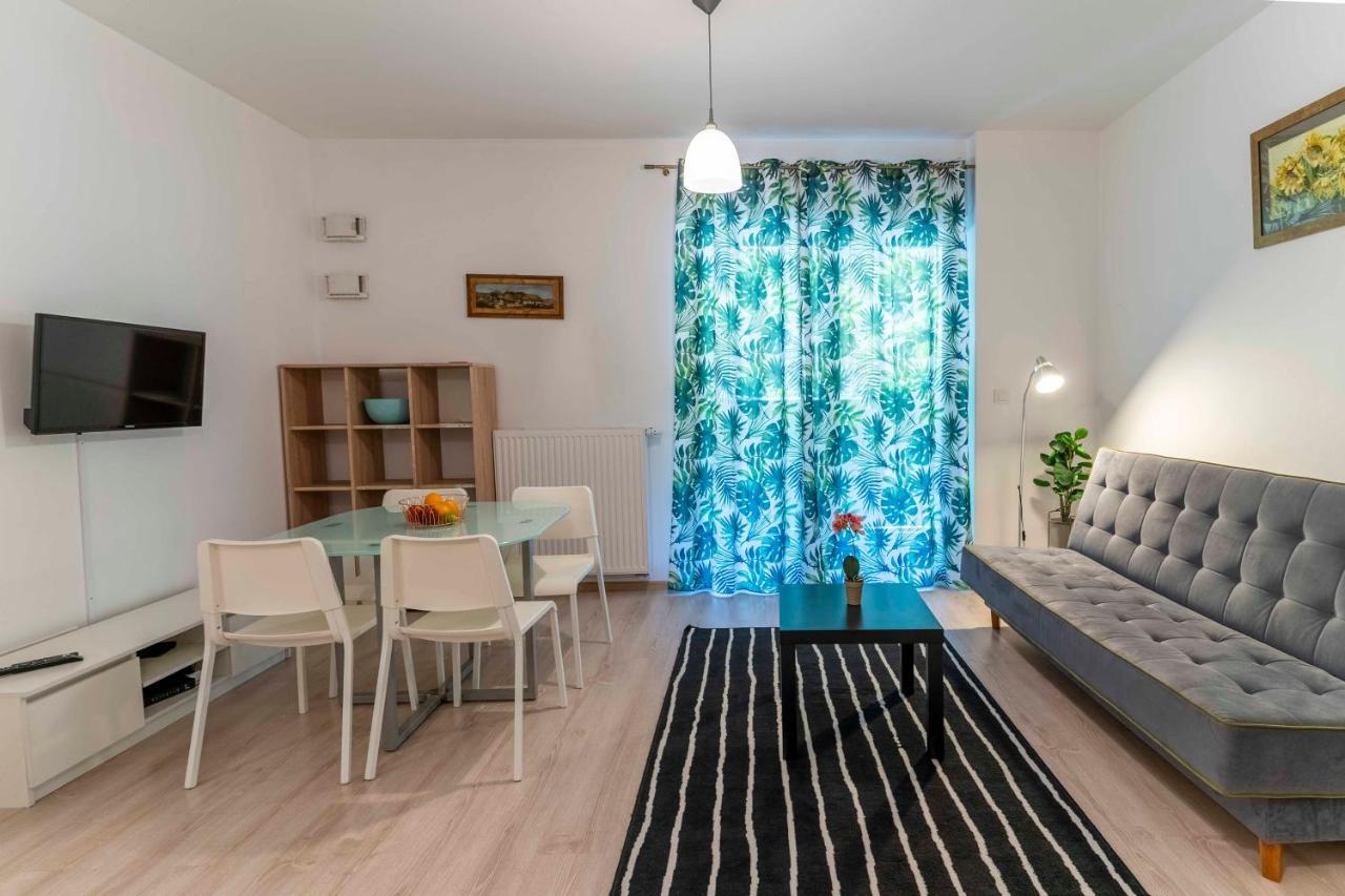 First - Green Zoliborz Apartment 6 Varšava Exteriér fotografie